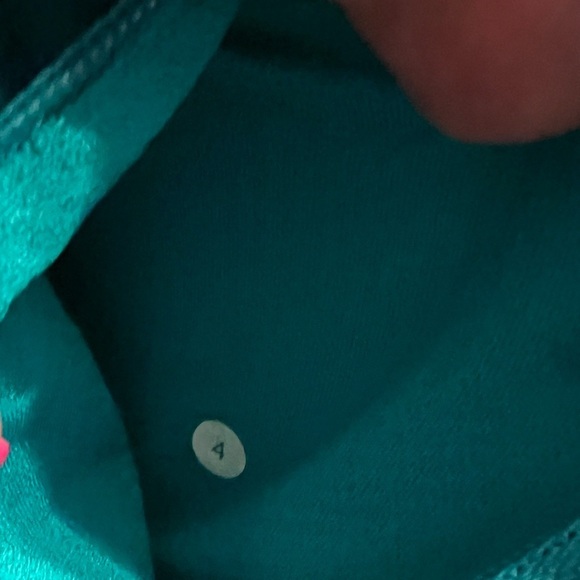 Lululemon Size 4 Bundle - Zip Up Jacket and Crops - Picture 13 of 13